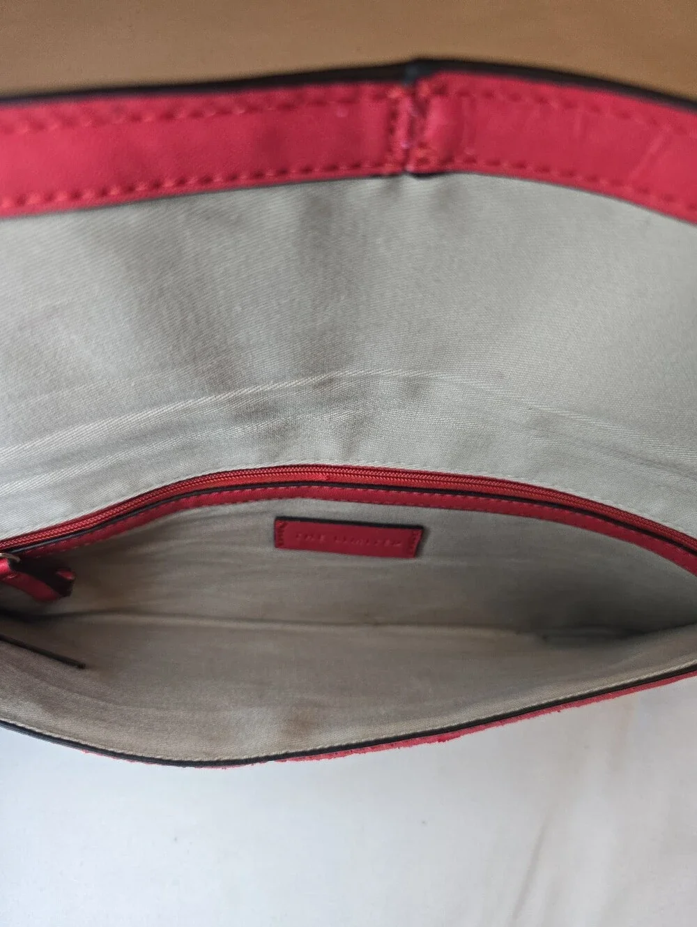 The Limited compact fold